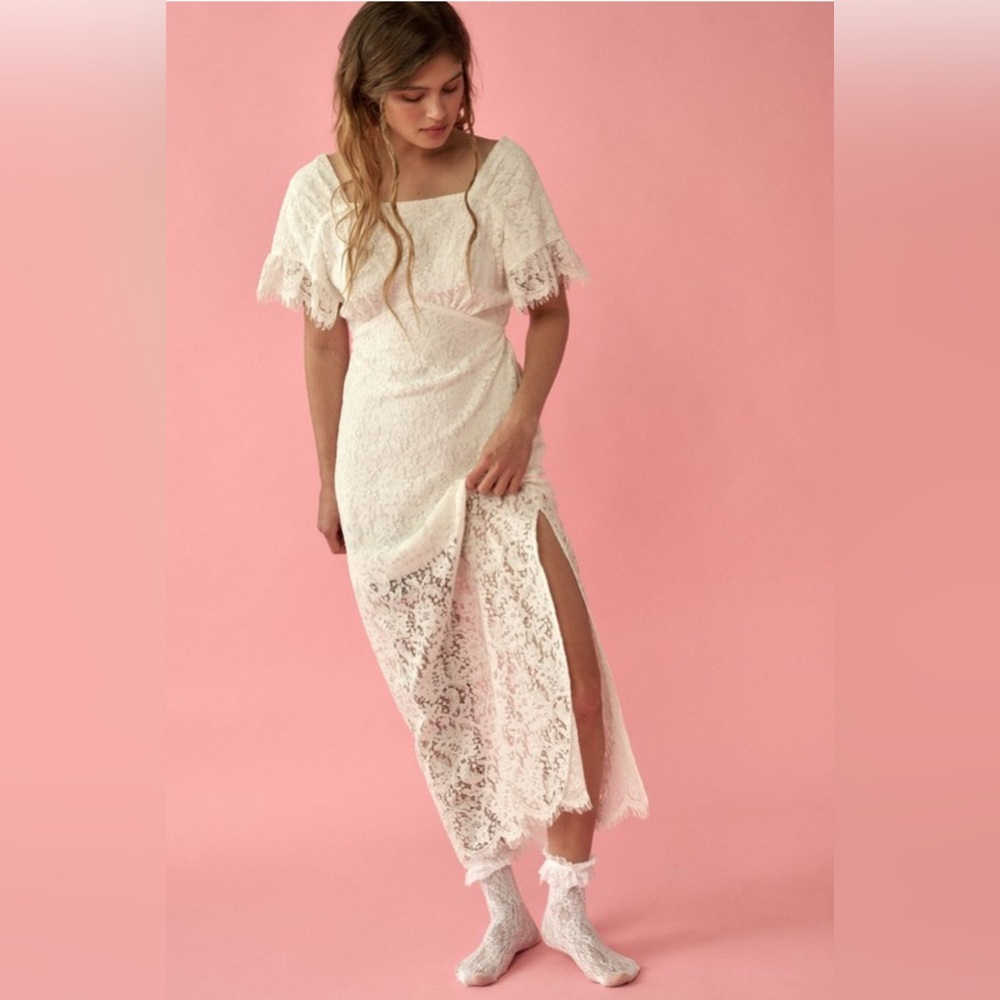 ON SALE 457. Promesa Lace Square Neck Flounce Sleeve Fitted Maxi